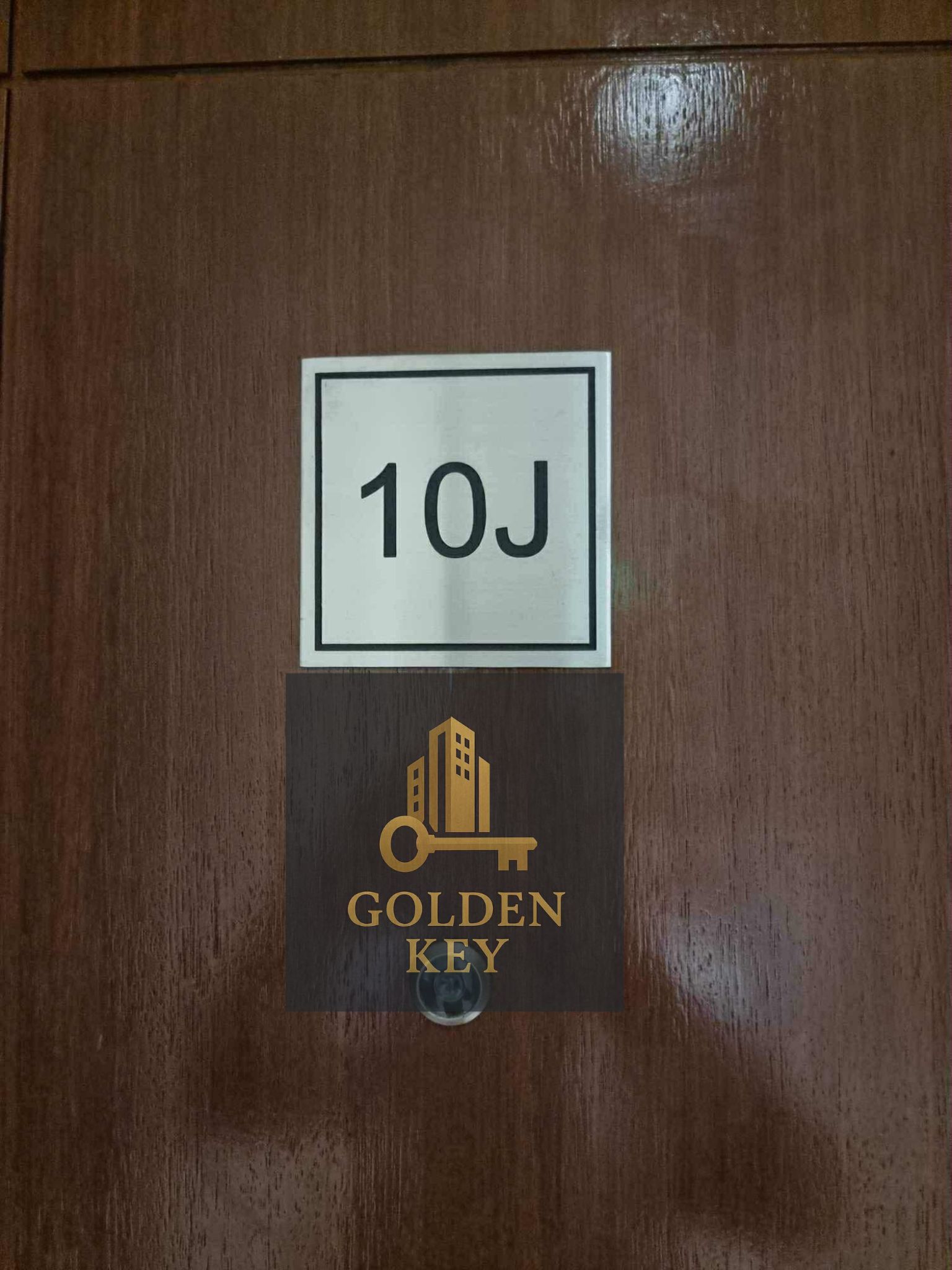 10-J Tower 5 Six Senses Residences